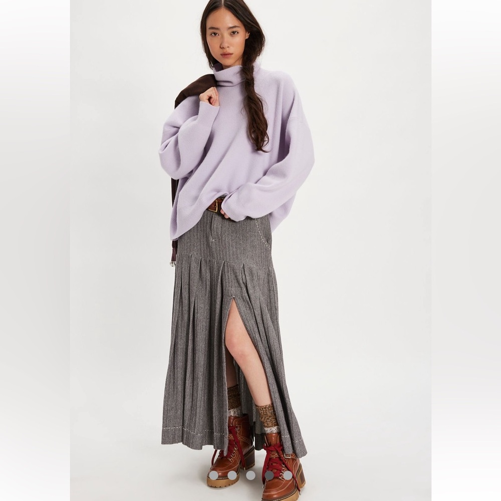 Industry Super Soft Beautiful Orchid Blush Cowl Neck Sweater